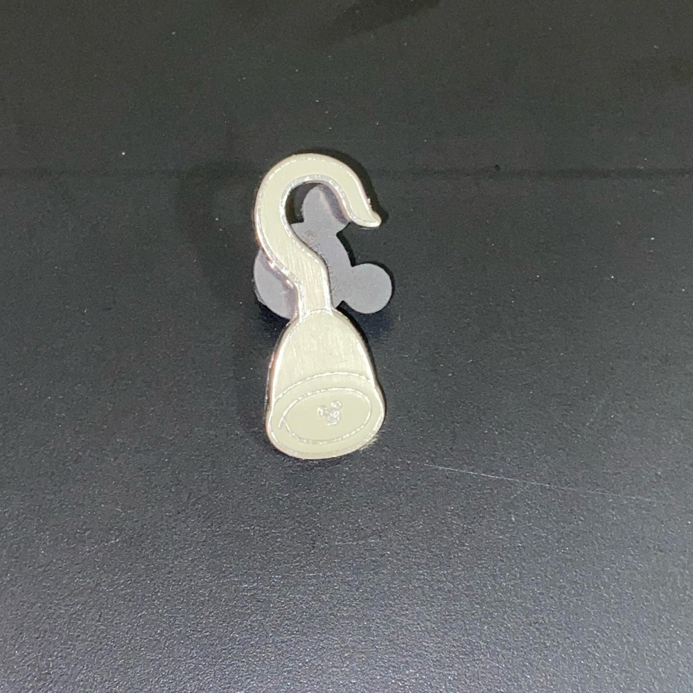 Disney Pin - Picture 2 of 4